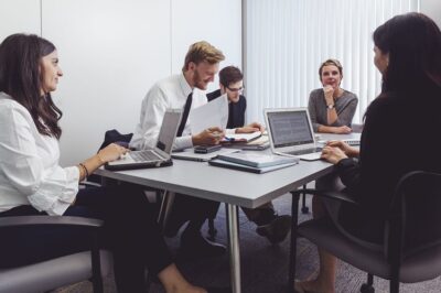 Building Client Relationships Over Skype: Home Office Strategies